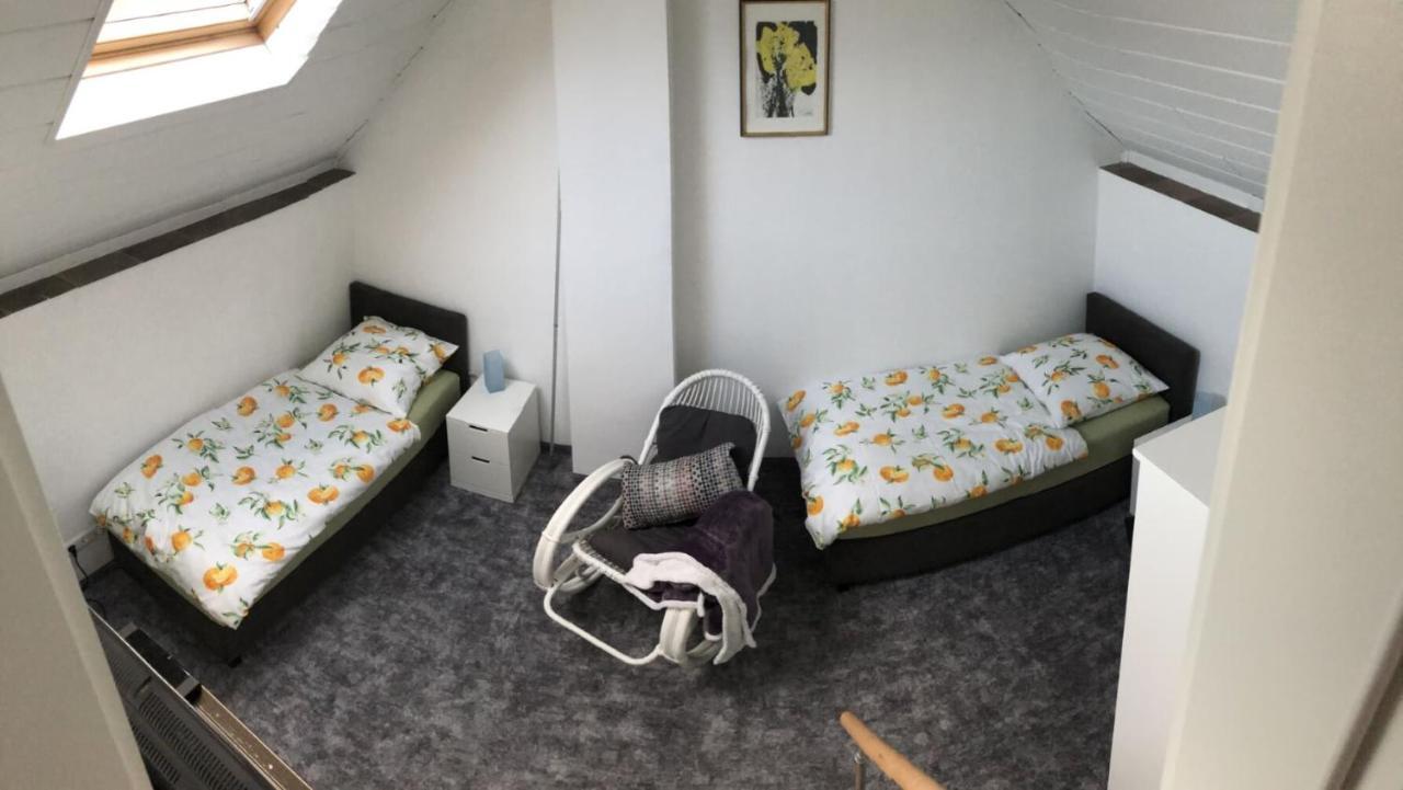 Ferienwohnung auf denkmalgeschütztem Sturmhof Grefrath Exterior foto
