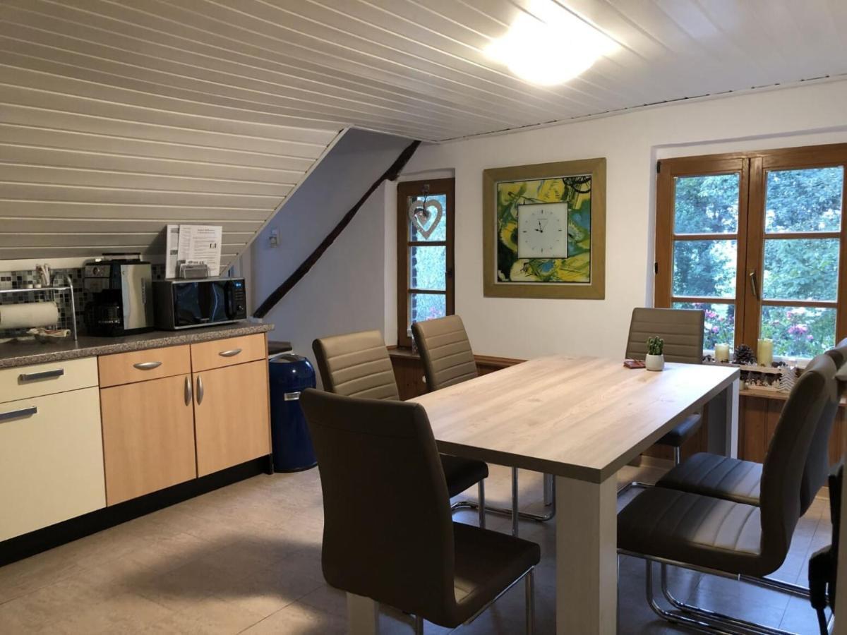 Ferienwohnung auf denkmalgeschütztem Sturmhof Grefrath Exterior foto